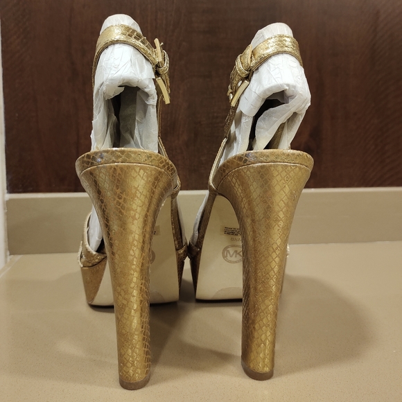 NEW Michael Kors LIMITED EDITION block heels - Picture 4 of 5